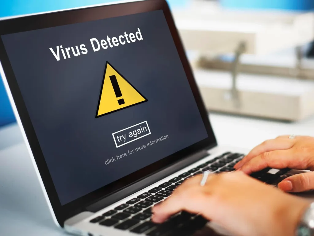 Elak laptop kena virus